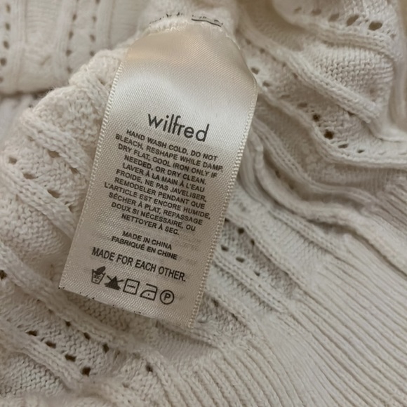 Aritzia Library Sweater - Medium - Picture 5 of 11